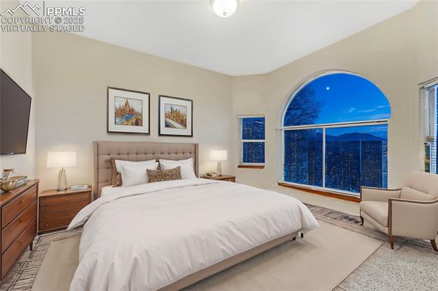 5565 Canvasback Court