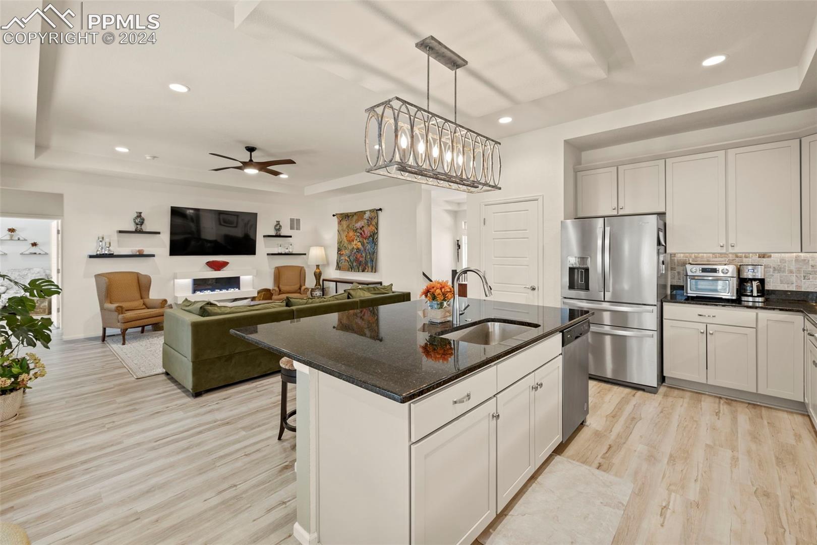 6179 Armdale Heights