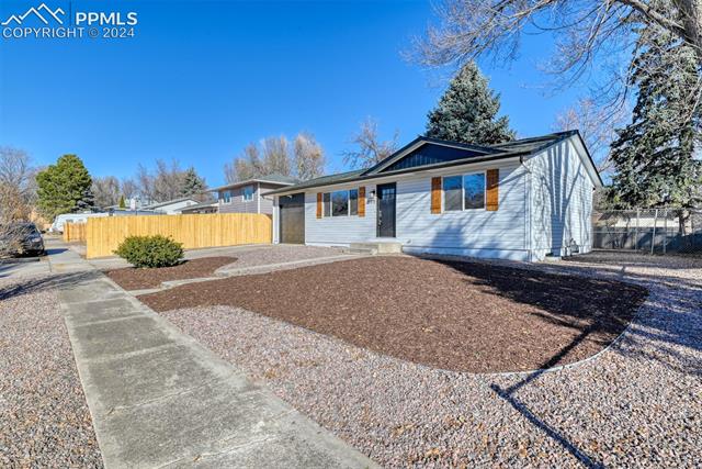 805 Querida Drive