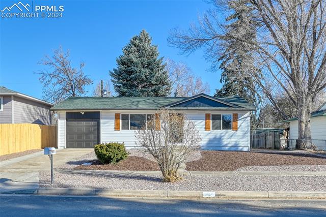 805 Querida Drive