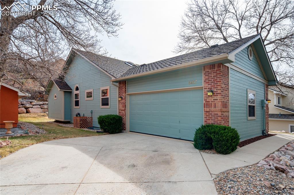 5457 Lions Gate Lane