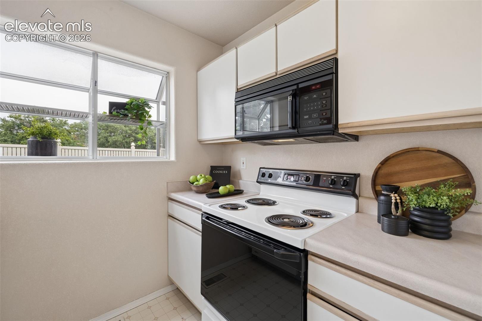 6237 Colony Circle