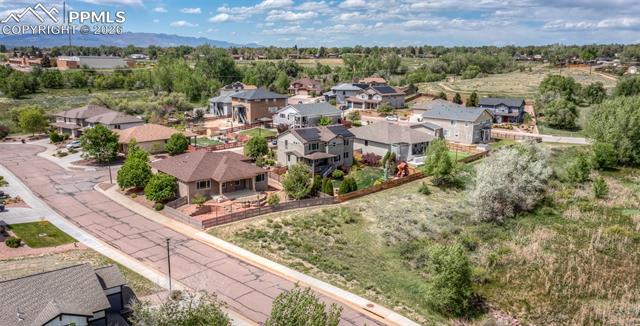 7735 Wild Bird Way