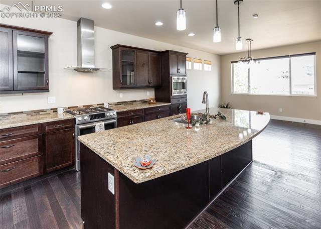 7735 Wild Bird Way
