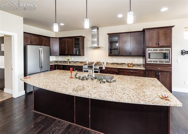 7735 Wild Bird Way