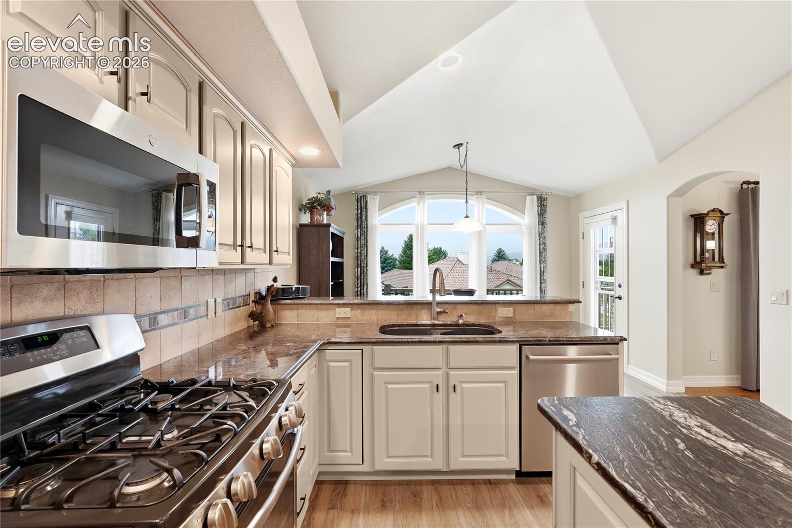2655 Marston Heights