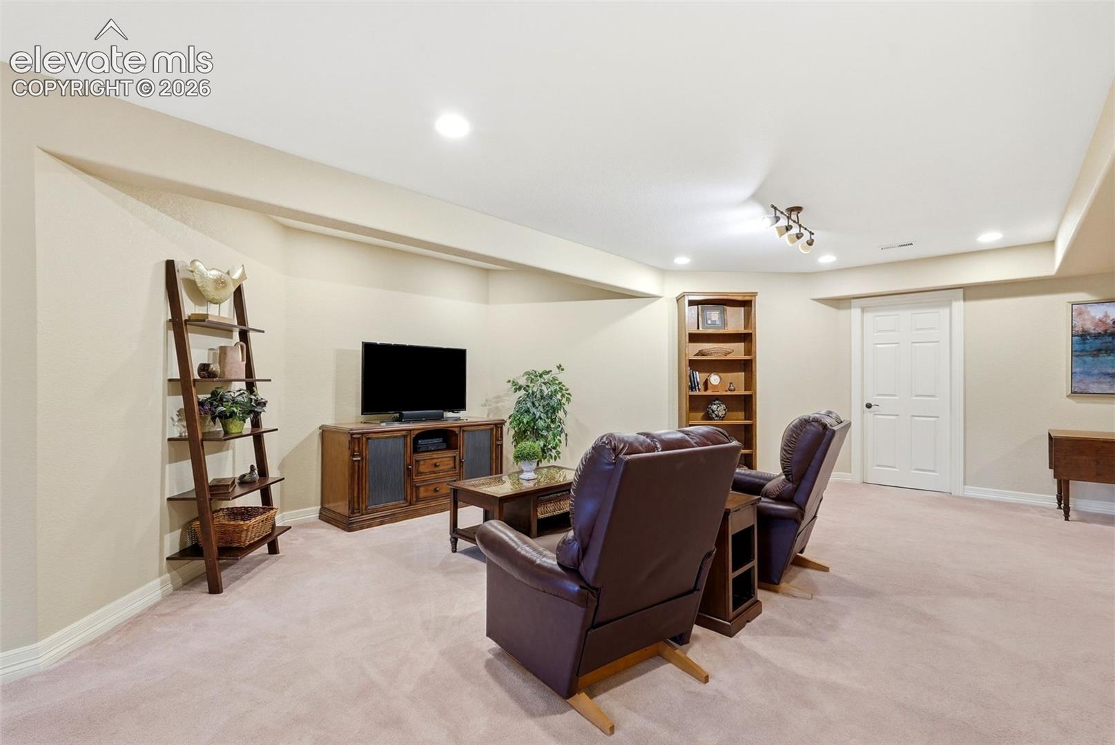 2655 Marston Heights
