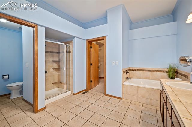 7025 Vasalias Heights