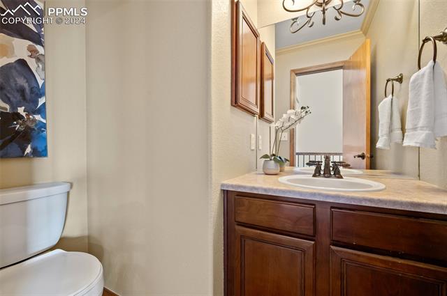 7025 Vasalias Heights