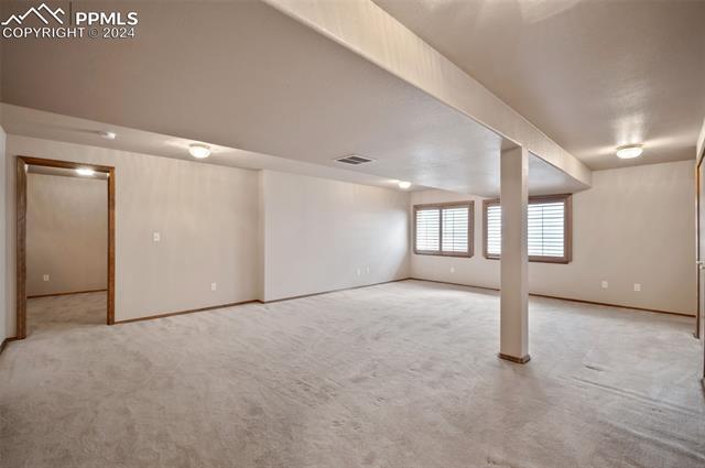 7025 Vasalias Heights