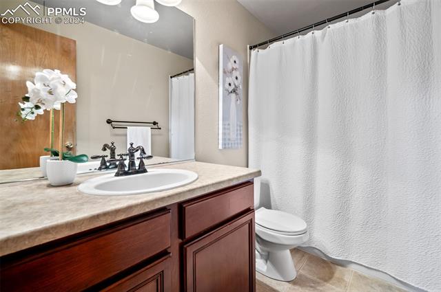 7025 Vasalias Heights