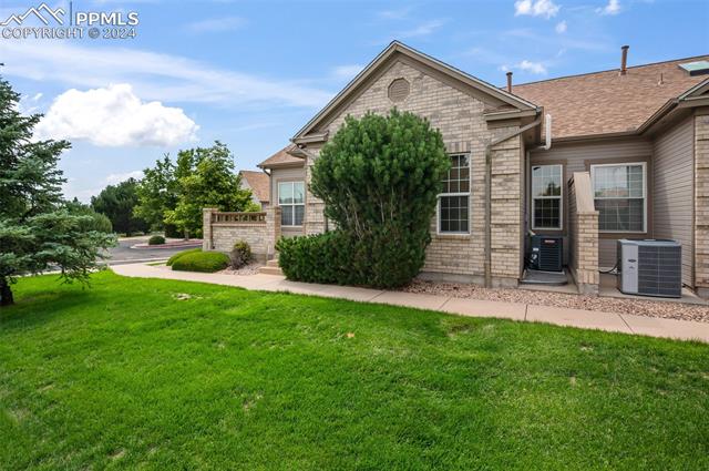 7025 Vasalias Heights