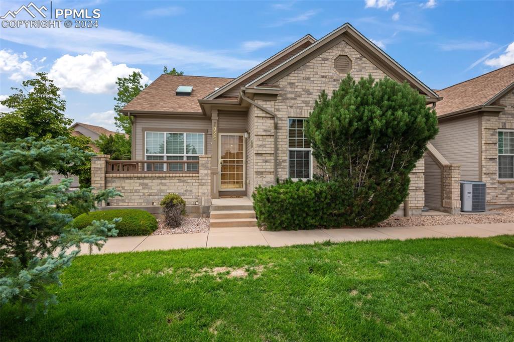 7025 Vasalias Heights