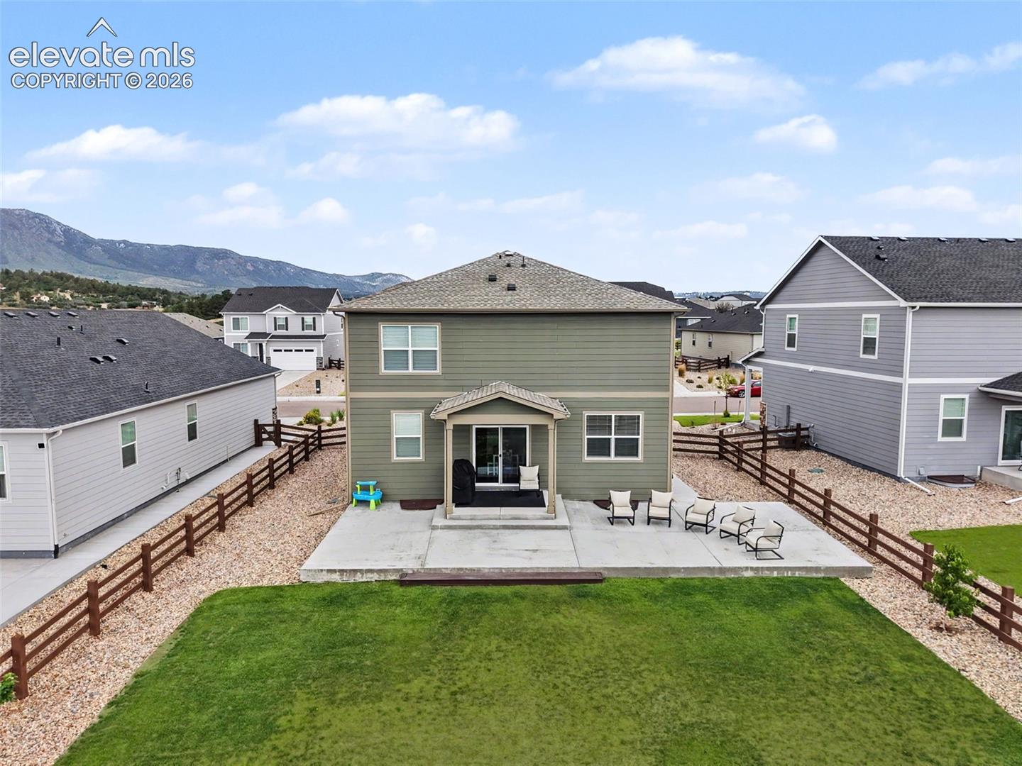 2225 Teachout Creek Court