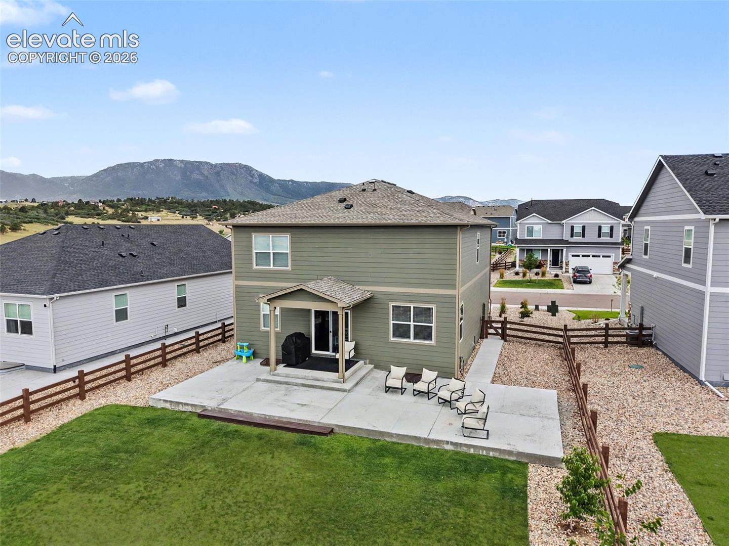 2225 Teachout Creek Court