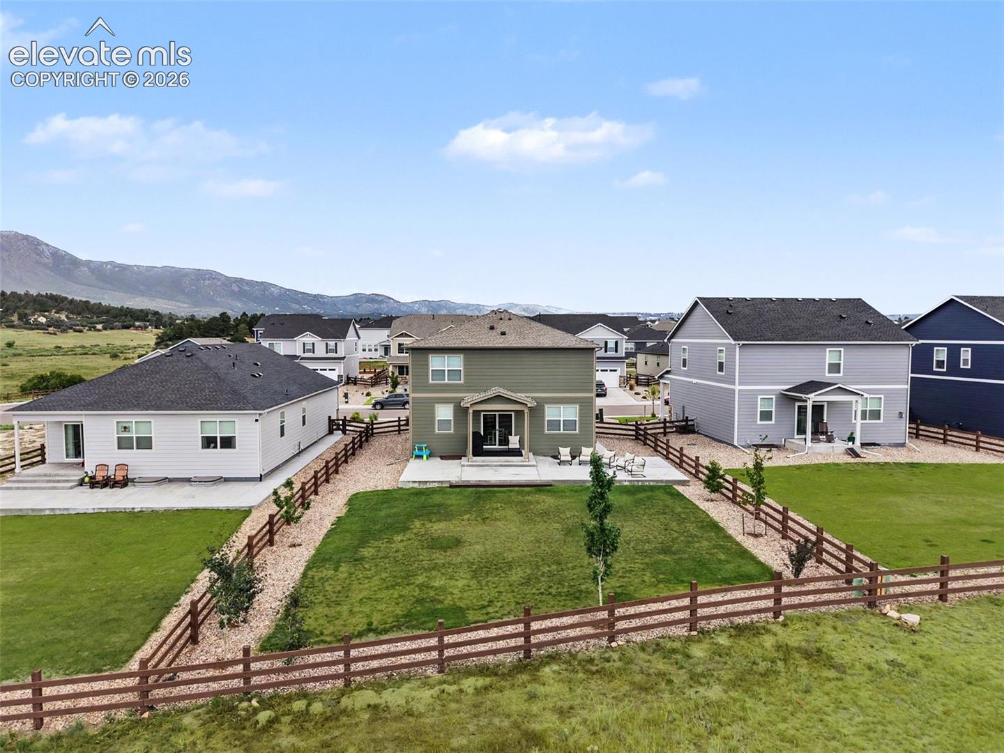 2225 Teachout Creek Court