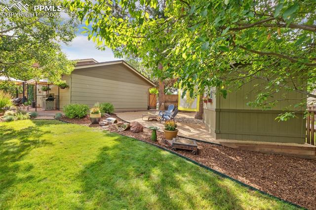 4376 Teeter Totter Circle