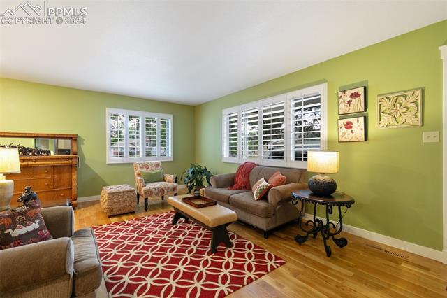 4376 Teeter Totter Circle