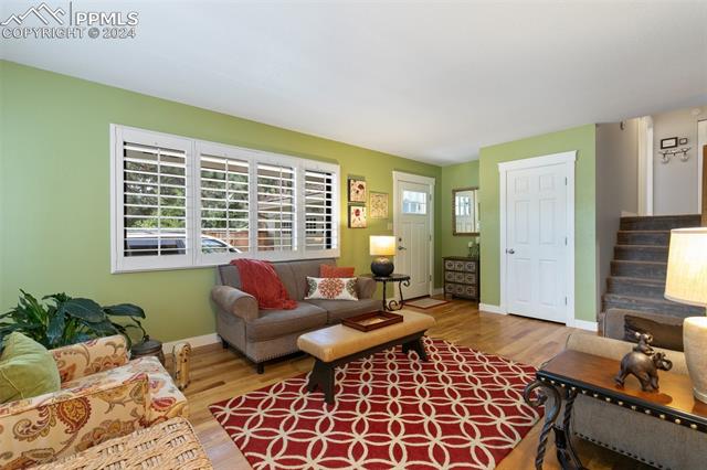 4376 Teeter Totter Circle