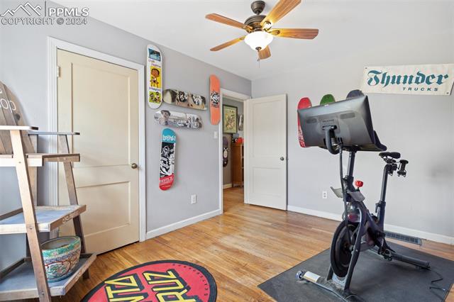 2418 N Corona Street