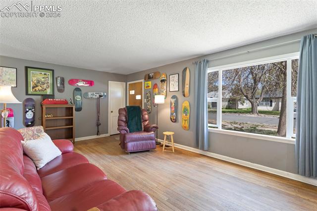 2418 N Corona Street