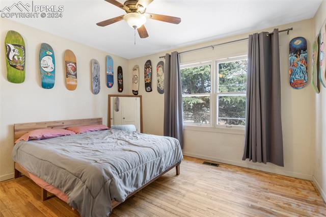 2418 N Corona Street