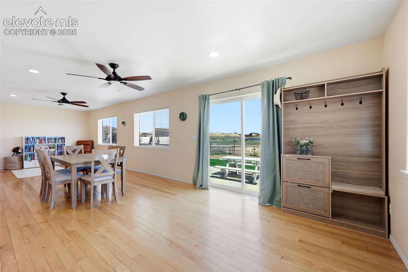 1218 E Onizuka Lane
