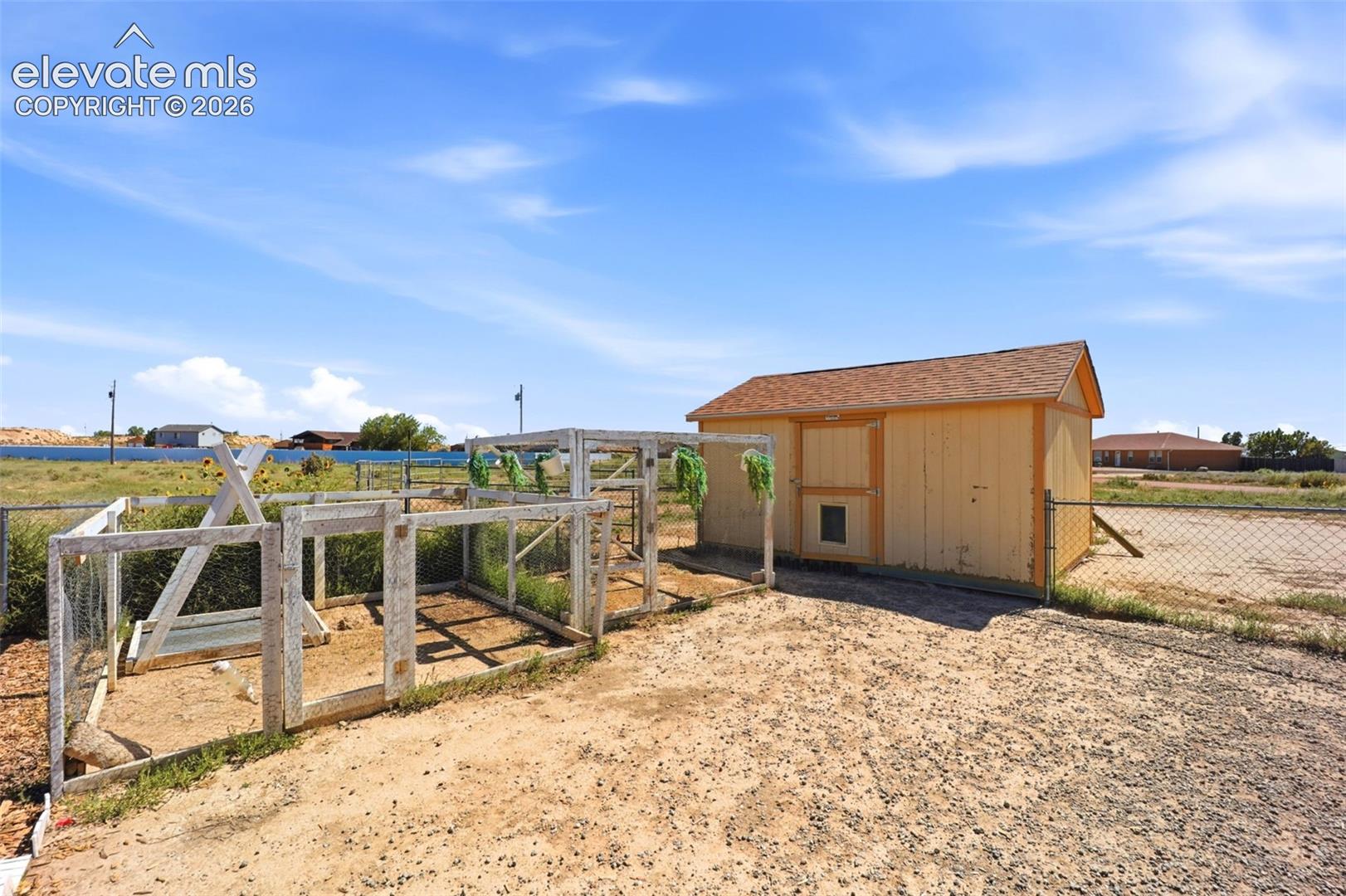 1218 E Onizuka Lane