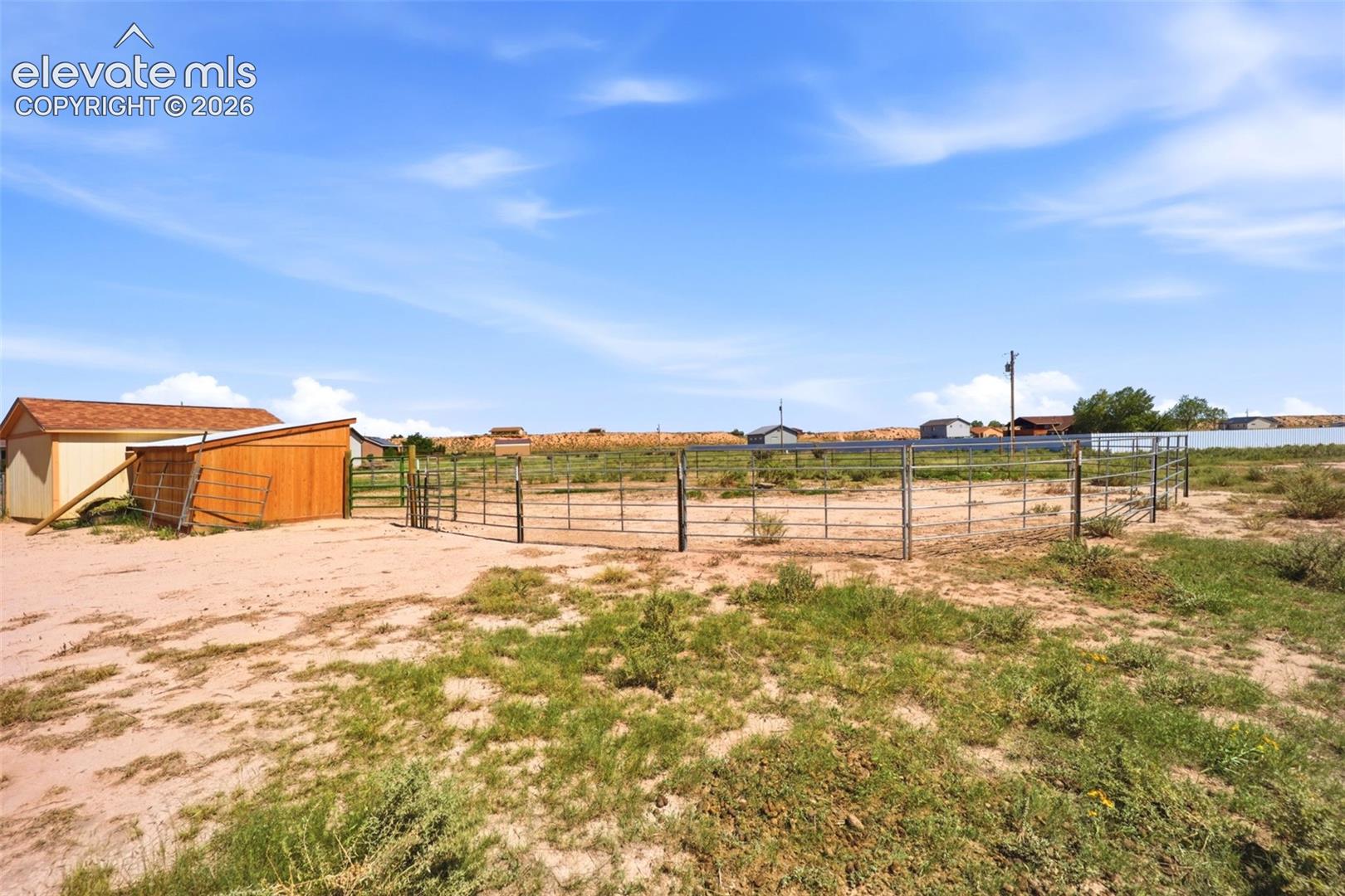 1218 E Onizuka Lane