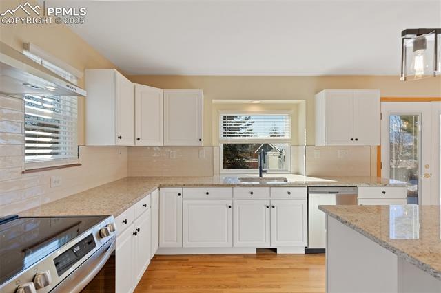 2705 Helmsdale Drive