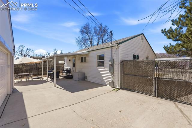 1925 S Prospect Avenue