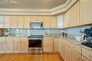 13017 Rockbridge Circle