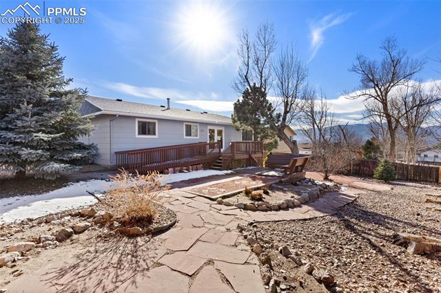 2318 Distinctive Drive