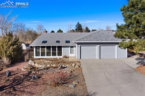 2318 Distinctive Drive
