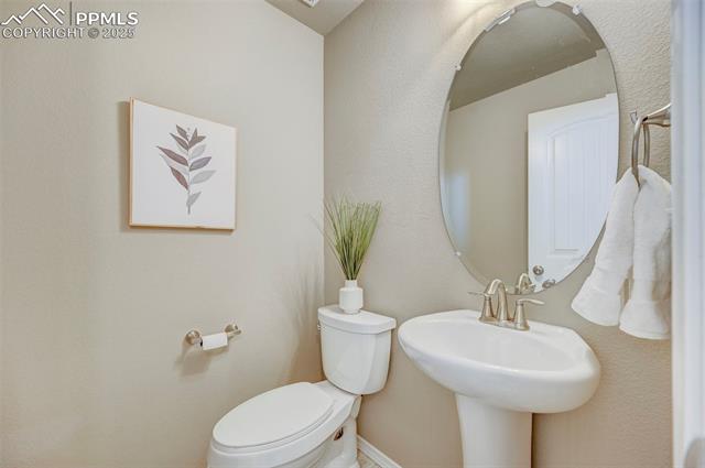 7096 Jagged Rock Circle