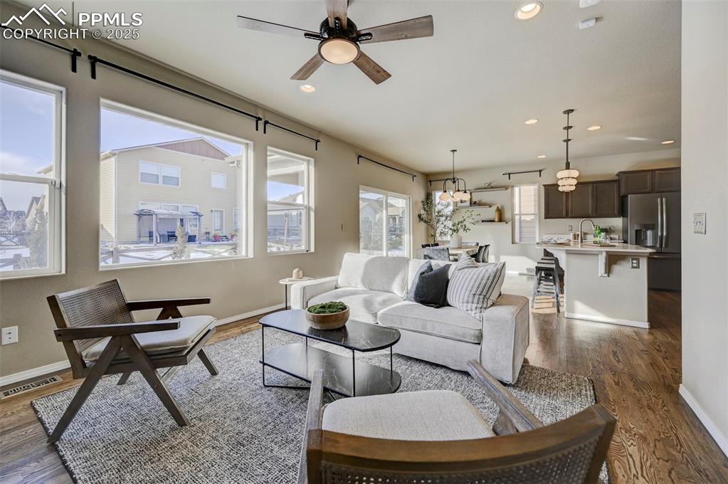 7096 Jagged Rock Circle