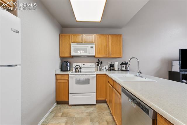 2585 Mesa Springs View