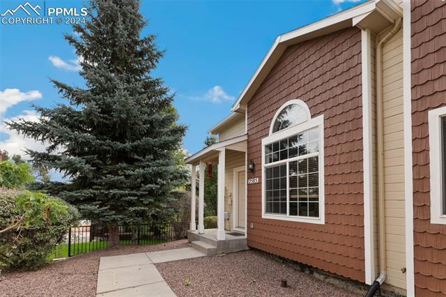 2585 Mesa Springs View