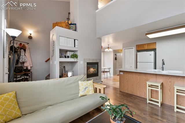 2585 Mesa Springs View