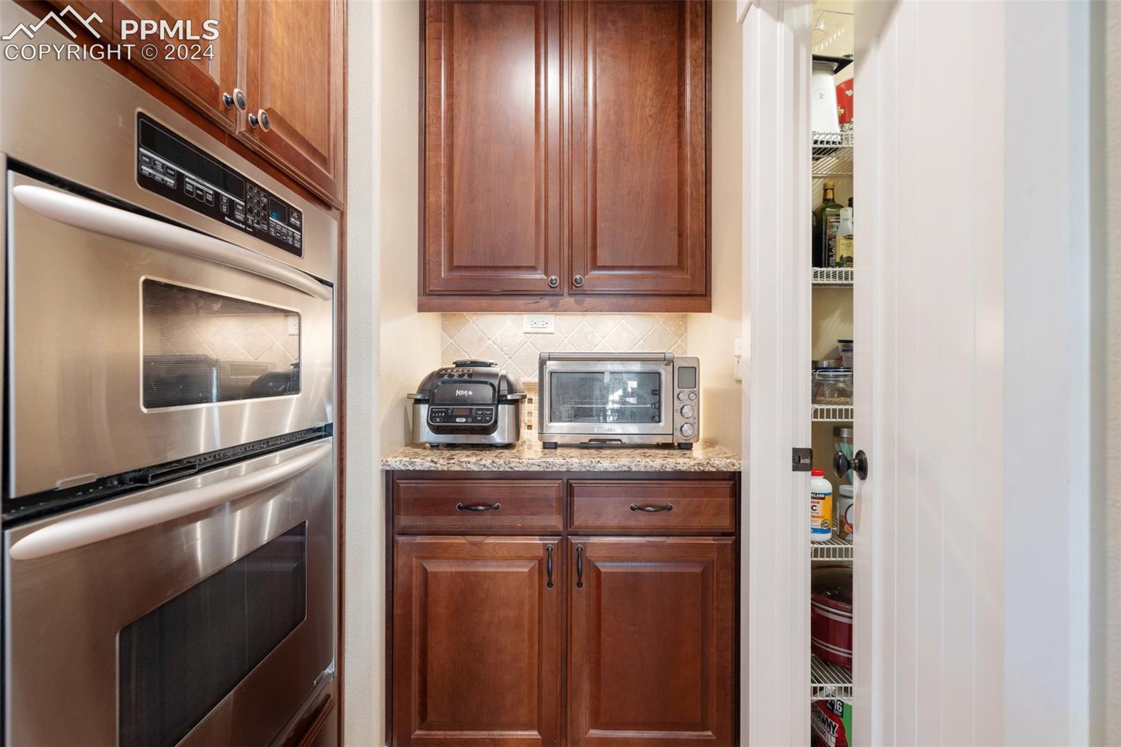 3764 Palazzo Grove