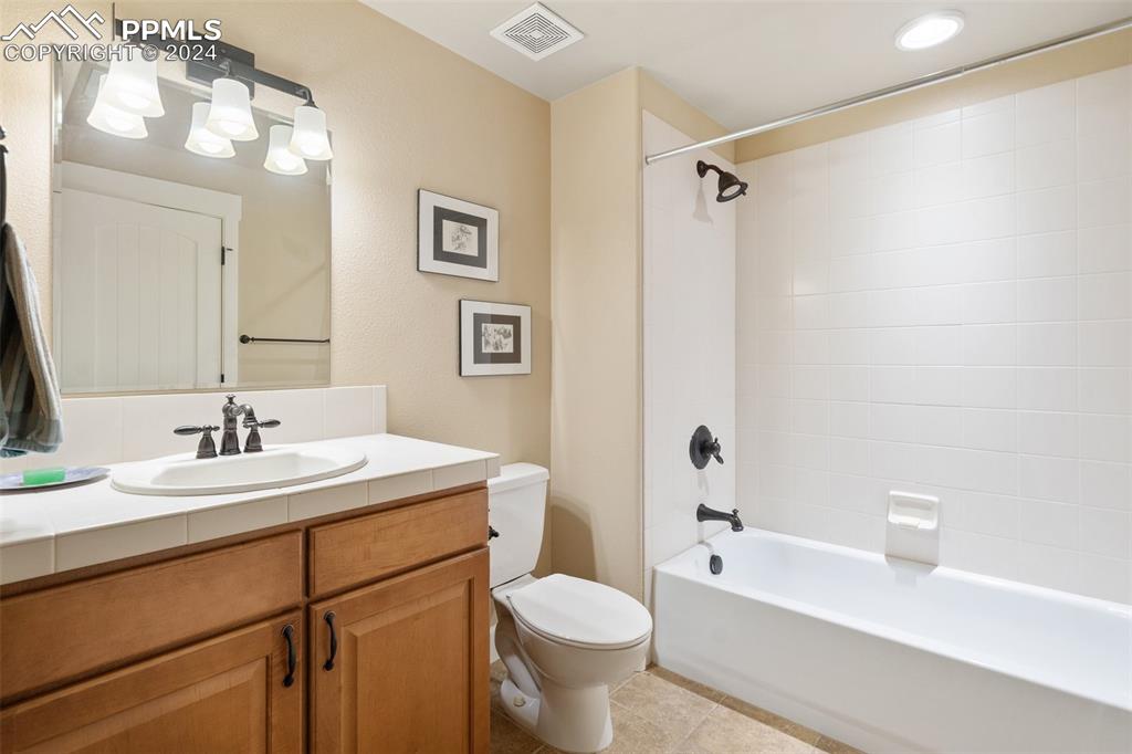 3764 Palazzo Grove