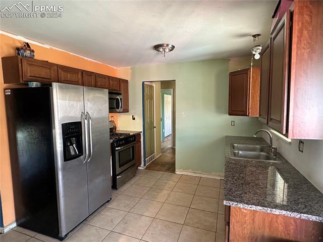 7302 Metropolitan Street