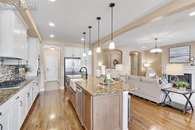 2972 Cathedral Park View