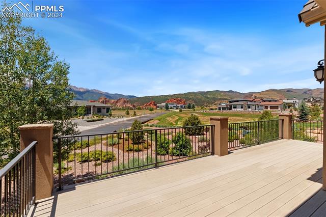 2972 Cathedral Park View