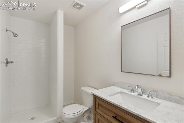 5144 Broadmoor Bluffs Drive