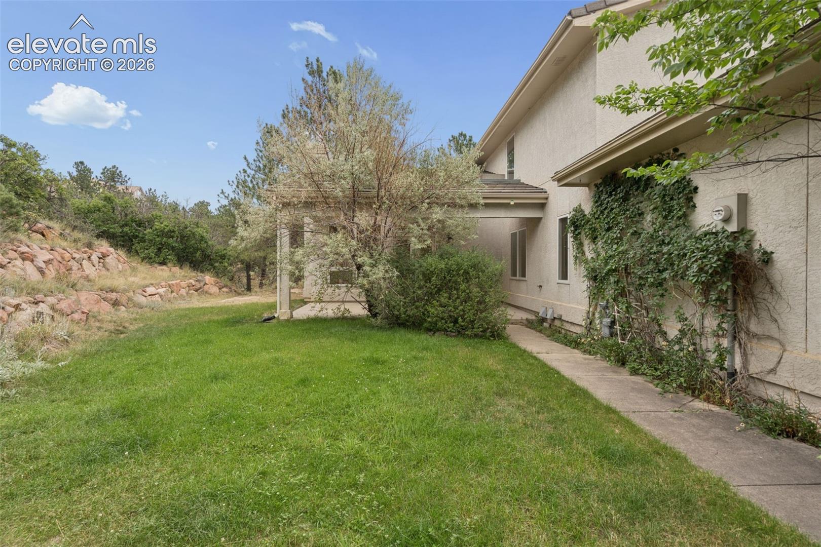 2730 Kittridge Avenue