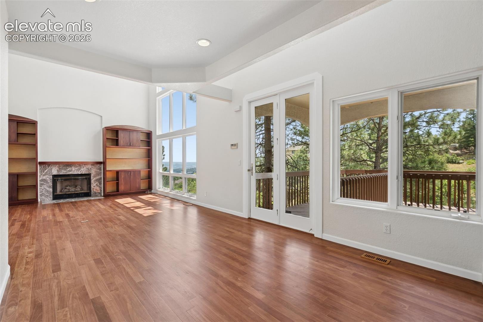 2730 Kittridge Avenue