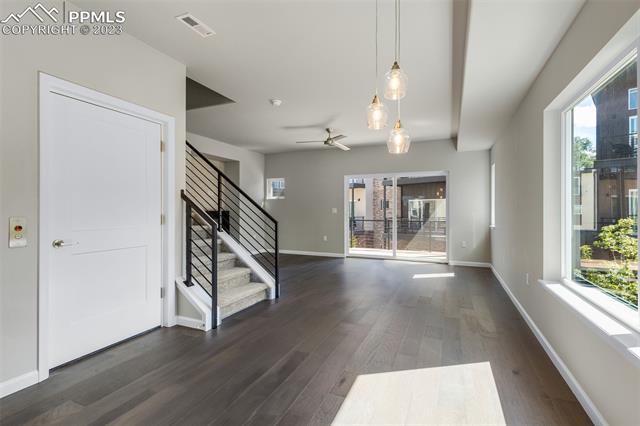 1746 Creek Edge View