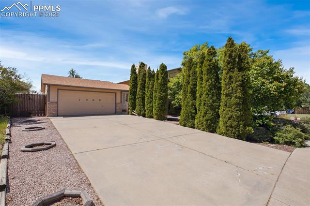 7899 Peninsula Drive