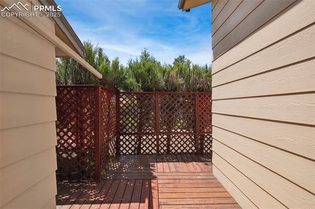 7899 Peninsula Drive